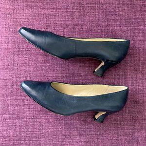 Navy Nine West Leather Pumps Size 8